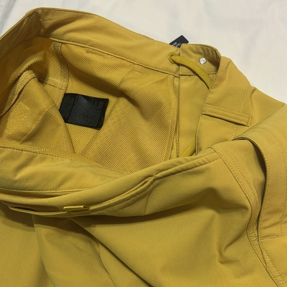 The North Face Men’s Short size 32 NWT - Picture 7 of 7